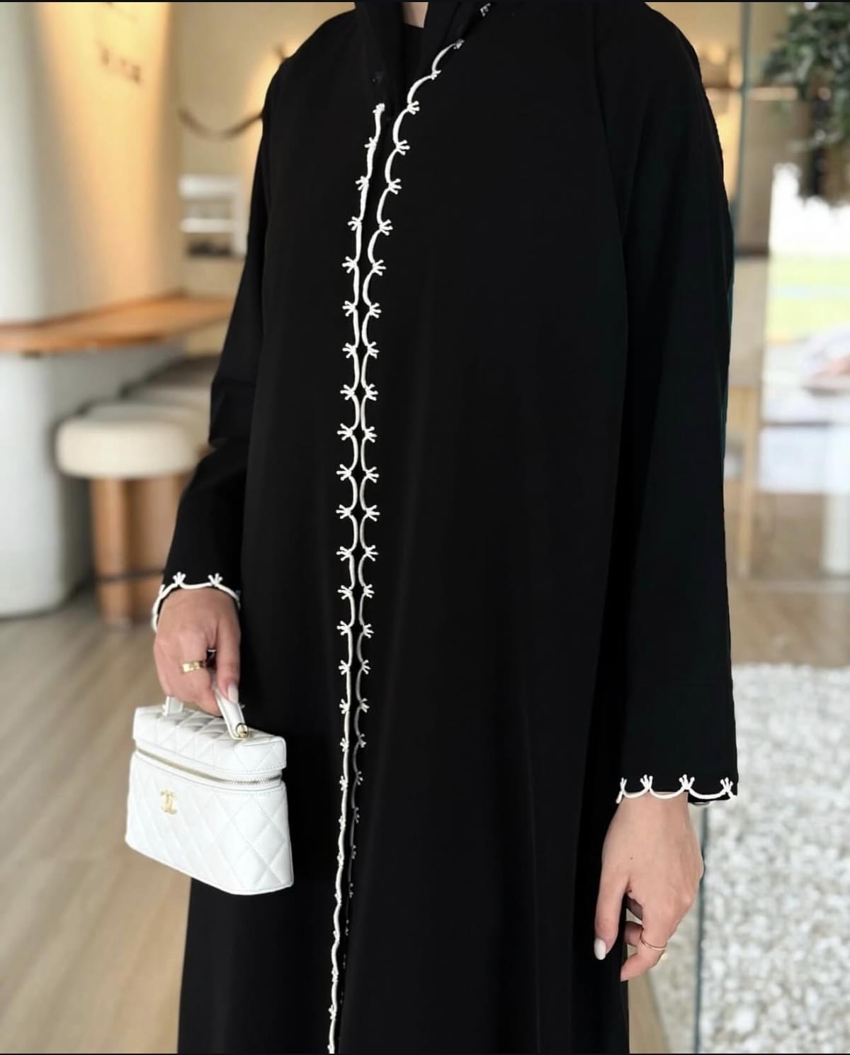 Classic Black Open-Front Abaya with White Embroidery - Image 3